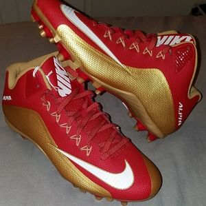 NIKE ALPHA PRO FOOTBALL CLEATS